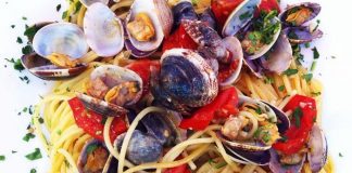Ricetta spaghetti alle vongole veraci napoletana: un po' di storia