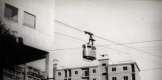 Posillipo 1940: la funivia nel bel mezzo della città