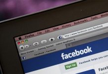 Facebook, gli insulti social equivalgono ad un reato: Cassazione conferma