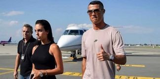 Cristiano Ronaldo accolto dagli juventini con cori anti Napoli