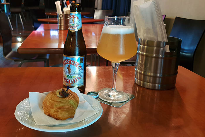 Birre artigianali e sfogliatelle da "Babette" a Fuorigrotta