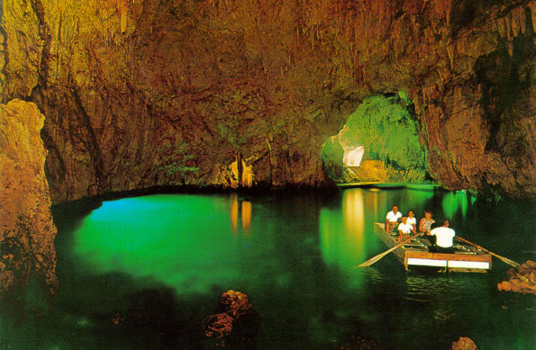 Grotta dello Smeraldo, il gioiellino della Costiera Amalfitana