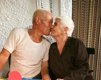 Cilento, la coppia più longeva d'Italia celebra i 75 anni di matrimonio