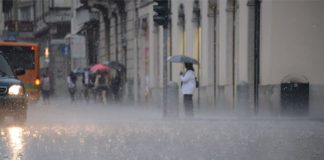 Meteo Napoli, primavera in ritardo: nuovi temporali in arrivo