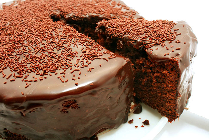Ricetta della torta al cioccolato: semplice tradizione