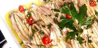 Ricett alici marinate alla napoletana: povere ma nobili