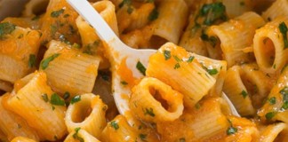 Ricetta pasta e zucca alla napoletana: cremosa e speziata!