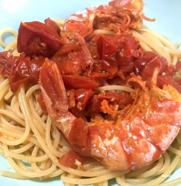 Ricetta spaghetti con gamberoni e pomodorini: decisi e delicati