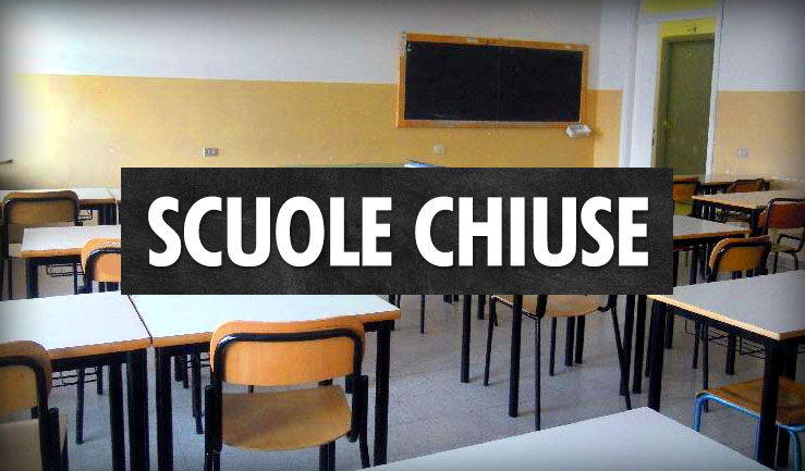 Napoli, allerta meteo: scuole chiuse per il maltempo