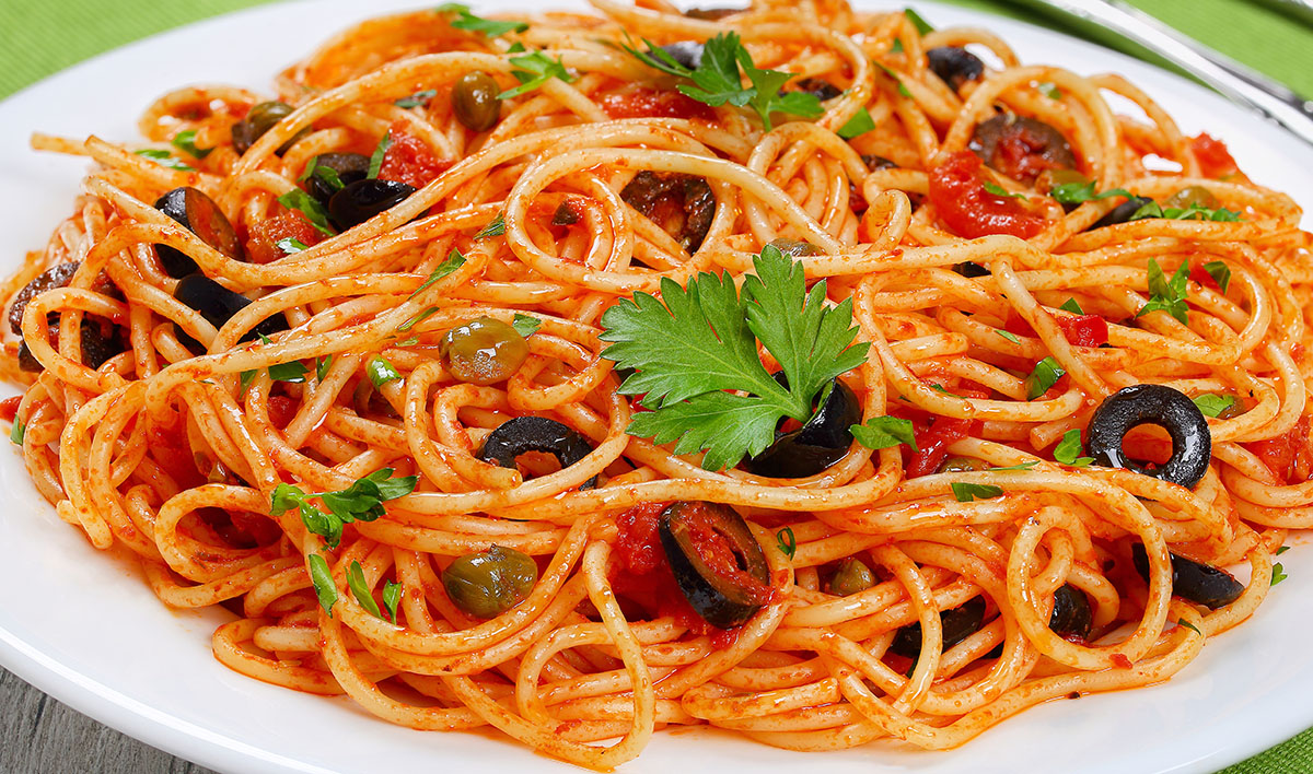 Ricetta spaghetti olive e capperi dalla terra del Sud