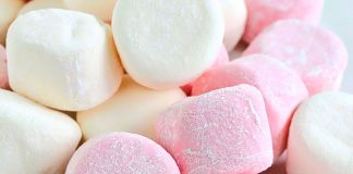 Marshmallow fatti in casa: dolci nuvole di cotone