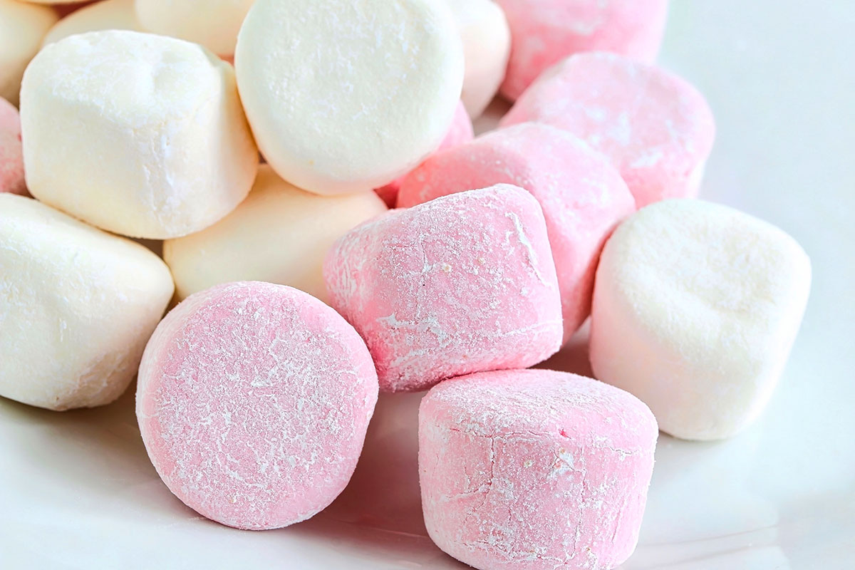 Marshmallow fatti in casa: dolci nuvole di cotone