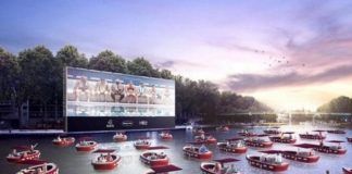 A Parigi il romantico cinema galleggiante sull'acqua