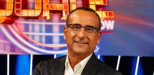 Carlo Conti positivo al covid19: presenterà in "smart working"