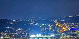 Maradona, lo stadio San Paolo si illumina per il pibe de oro