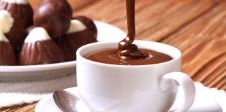 Cioccolata calda: ricetta per farla come quella del bar