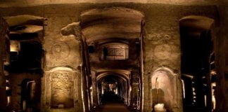 Napoli, riaprono le Catacombe: riparte la cultura