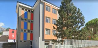 Sulmona: alunno accoltella collaboratore scolastico