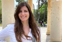 Mariagrazia, l'influencer napoletana: "Attualmente prendo 15 pillole al giorno"