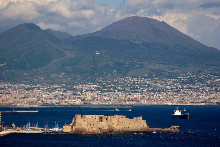 Meteo Napoli: ritorna il gelo che farà battere i denti