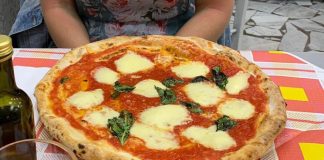 Caro bollette: la pizza diventerà un bene di lusso?