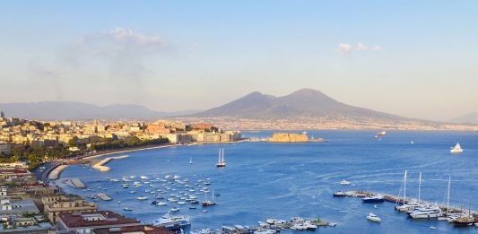 Napoli, la più scelta dai turisti dopo aver visto film e serie tv