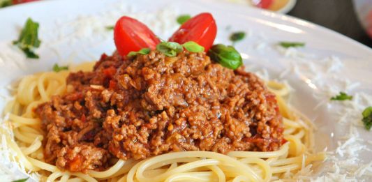 Ricetta spaghetti alla bolognese
