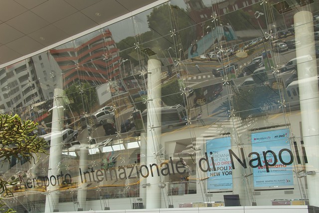 Aeroporto di Napoli, boom estate 2025 con 4,5 milioni di passeggeri