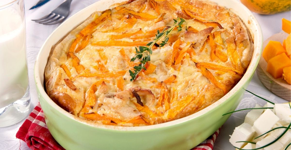 Sformato di zucca e patate al forno: morbido dentro e dorato fuori